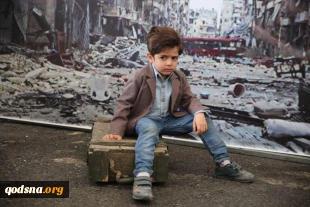 برپایی نمایشگاه مدافعان حرم در سی امین نمایشگاه کتاب 11