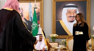 جنبش جهاد اسلامی هشدار داد:

توطئه بزرگ برای حذف مسئله فلسطین در کنفرانس رسوایی ریاض
 2