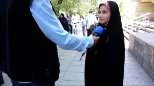 پیکر شهدای حادثه تروریستی تهران تشییع شد:

همه ایرانیان یک صدا علیه مثلث وهابیت – داعش- صهیونیسم
 اینجا لندن نیست / اینجا ، ایران اسلامی است 6