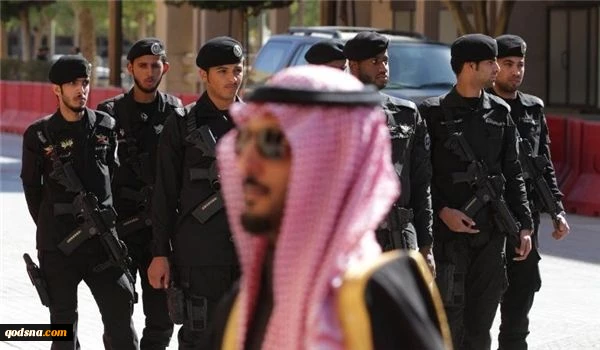 ماهی قصة رجال الشرطة السعودیین الذین قتلوا فی القطیف؟

شهداء الواجب أم قتلی الملاهی اللیلیة؟! 2