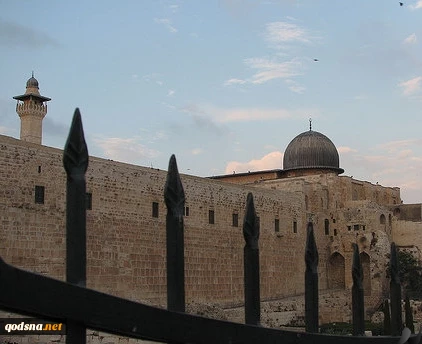 إشادة فلسطينية بقرار اليونسكو حول القدس

اليونسكو تصوت بأغلبية لصالح قرار يعتبر القدس محتلة ويدين الحفريات الإسرائيلية في الأقصى 2