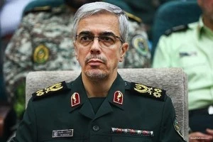 في برقيات منفصلة للمسؤولين العراقيين

انتصار الموصل مؤشر علي عزم الشعب العراقي لإحباط المؤامرة المشتركة لإسرائيل والرجعية في المنطقة
 2