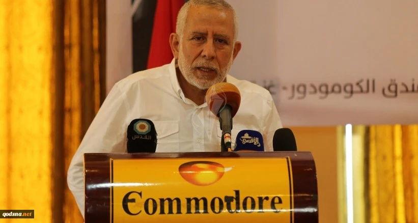 ماذا لدى ترامب ليقدمه لفلسطين

الهندي: حل الدولتين انتهى وترامب سيتركنا فريسة لإسرائيل والاستيطان
 2