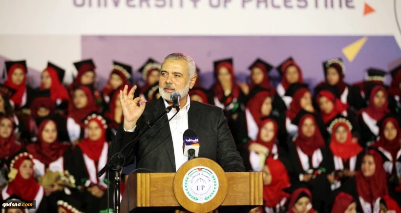 في كلمة له خلال حفل تخرج طلبة "جامعة فلسطين"

هنية: القضية تعيش واقعاً صعباً لذلك يجب إنهاء الانقسام 2