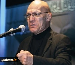 احمد عبدالمعطی حجازی:

در دوران سقوط رژیم های عربی به سر می بریم