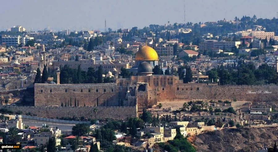 تحت عنوان«المسجد الأقصي؛ أولوية العالم الإسلامي، إستمرار المقاومة»

وكالة القدس للأنباء تعقد مؤتمر صحفي دعماً للقدس والأقصي 2