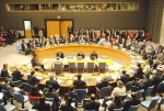 مندوب فلسطين: اسرائيل تحول الصراع إلى ديني

مجلس الأمن يبحث جرائم الاحتلال في القدس ويحذر من العواقب
 2
