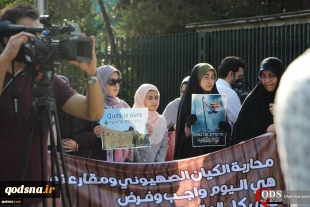 عصر دیروز برگزار شد:

اجتماع دانشجویی در حمایت از مسجد الاقصی در مقابل دانشگاه تهران 3