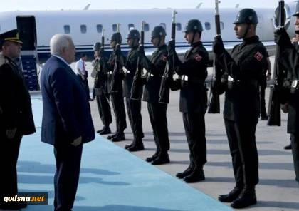ابومازن يرى أن"حماس"مهيأة لإنهاء الانقسام؛

ابومازن يصل تركيا بعد ان كلف اردوغان بالتدخل لانهاء الانقسام 2