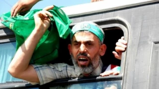 منابع عبری گزارش دادند؛

مطالبات یحیی السنوار در توافق جدید تبادل اسرا/ بیش از توافق شالیت باید امتیاز بدهیم
