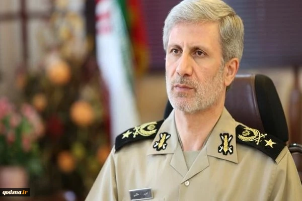 في حوار ملتفز عبر قناة "خبر" في التلفزيون الايراني؛

وزير الدفاع الإيراني: دعمنا لمحور المقاومة يأتي في سياق توفير الأمن في المنطقة
 2