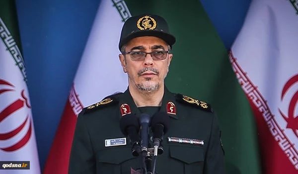 في كلمته خلال ملتقى "التدريب المهني للجنود"؛

اللواء باقري: قواتنا المسلحة تساعد دول الجوار في مكافحة الارهاب
 2