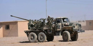 ادامه موفقیت‌های ارتش سوریه و مقاومت در نبرد با تروریسم تکفیری/
مدرک دیگری درباره ارتباط نزدیک داعش و آمریکا/یورش جبهه النصره به حومه حماه با تحریک آمریکا صورت گرفت