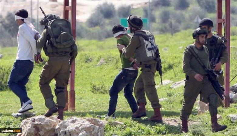 مدير مركز الأسرى للدراسات: 

الاحتلال يعتقل قرابة 120 طفلًا فلسطينيًا شهرياً
 2