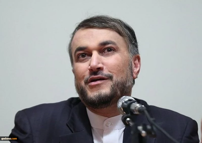 في تغريدة له علي صفحته في تويتر؛

عبداللهيان: المطالبة بإنفصال كردستان العراق تصب في مصلحة"داعش" وتل أبيب
 2