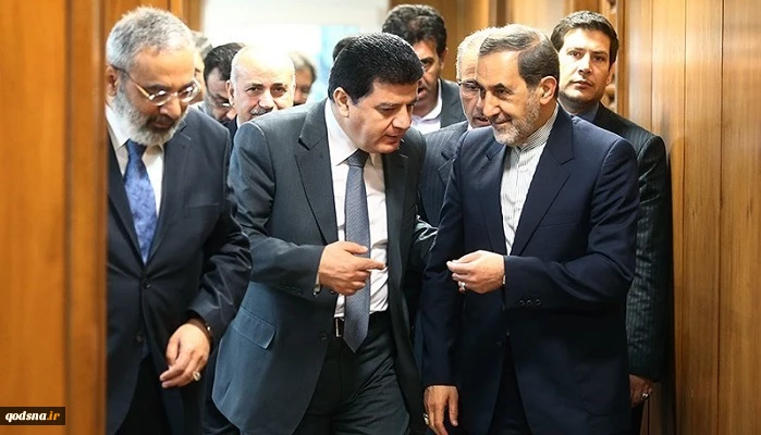 خلال استقبال السفير السوري في طهران؛

ولايتي: أمريكا تهدف الى تقسيم سوريا//  ايران ستظل تدعم محور المقاومة 2