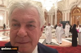 كشف عنه على "تويتر"؛

رئيس مؤتمر يهودي يزور السعودية