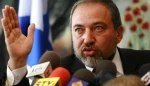 وزير الحرب الاسرائيلي:

سنوسع سياسة هدم منازل منفذي العمليات
 2