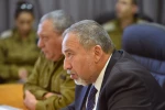 وزير الحرب االإسرائيلي:

مادام القرار بيدي لن تعاد جثث مفقودي النفق بغزة
 2