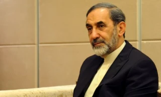 خبرنگار قدسنا از دمشق گزارش داد:

دیدار دکتر ولایتی و بشار اسد تا ساعتی دیگر
