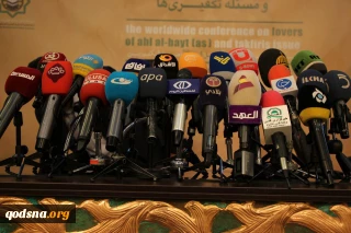 از دقایقی پیش آغاز شد؛

کنفرانس مطبوعاتی تشریح اهداف اجلاس جهانی محبان اهل بیت و مساله تکفیری‌ها+ تصاویر