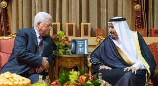 یک رسانه انگلیسی خبر داد؛

فشار عربستان بر ابومازن برای جدا کردن حماس از ایران
