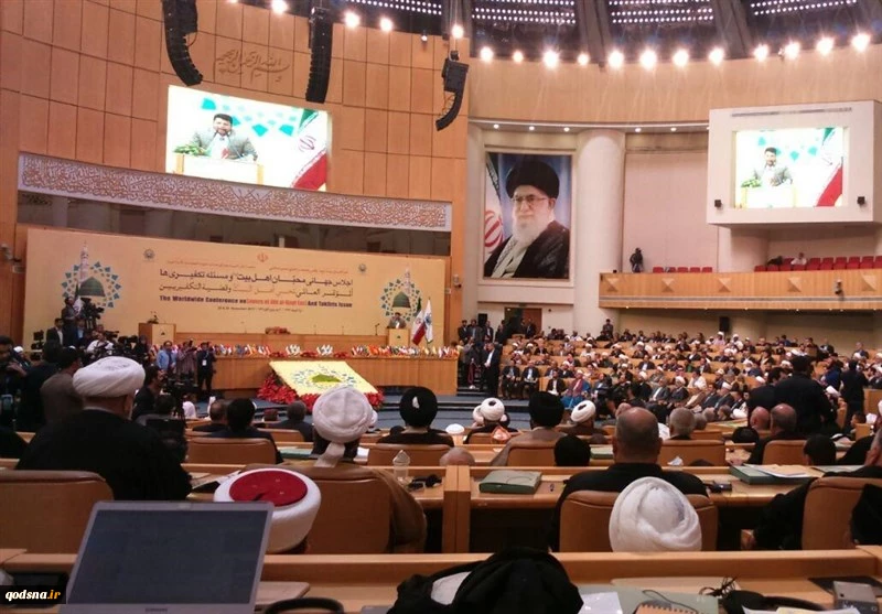 بمشاركة 500 شخصية اسلامية عالمية؛

انطلاق فعاليات اجتماع«محبي اهل البيت (ع) وقضية التكفيريين» في العاصمة الإيرانية 2