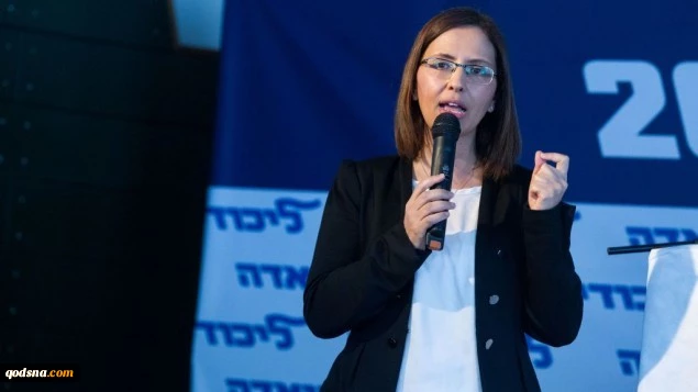 مصر تطالب بتوضيحات؛

وزيرة إسرائيلية: يمكن إقامة دولة فلسطينية فقط بـ"سيناء"
 2