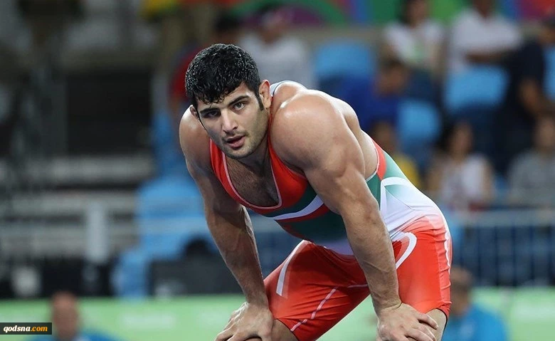 مصارع إيراني يتخلى عن الذهبية ليتجنب مواجهة “إسرائيلي”؛

التخلي عن الذهبية أفضل من مواجهة المحتلين!
 2