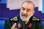 في كلمته خلال مراسم توديع القائد السابق للقوة البرية التابعة للحرس الثوري؛

الحرس الثوري الايراني: قوتنا البرية اثبتت اقتدارها في سوريا
 2