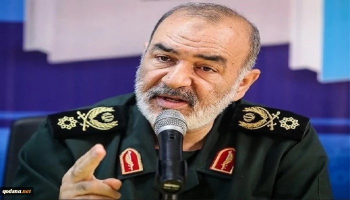 مساعد القائد العام لحرس الثورة الإسلامية؛

ساحة الحرب للقوة البرية هو مفترق طرق توجد فيها سياسات امريكا واسرائيل واوروبا وبعض دول المنطقة
 2