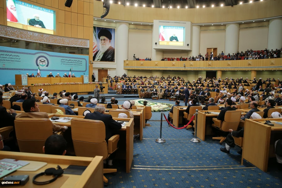 خلال کلمته فی المؤتمر الدولی للوحدة الإسلامیة فی نسخته الواحدة والثلاثین؛

الرئیس روحانی: الأمن الدولی مدین لکل الذین ناضلوا ضد الارهاب
 2