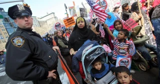 Massive demonstrations in NYC slam Trump's decision on al-Quds