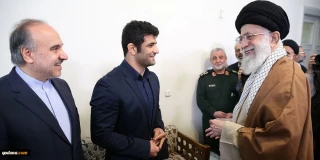 IR Leader lauds young Iranian wrestler Alireza Karimi