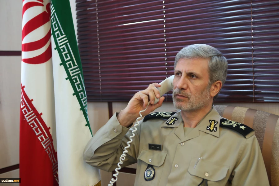 في إتصال هاتفي؛

وزيرا دفاع ايران وتركيا يبحثان التطورات في القدس
 2
