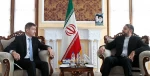 خلال لقائه سفير سويسرا في طهران؛

امير عبداللهيان: القرار الاميركي بشان القدس وحد الفلسطينيين أكثر
 2