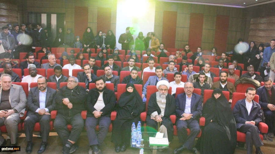 تحت عنوان«القمر الغائب»؛

اقامة حفل تكريم شهداء نيجيريا في العاصمة الإيرانية
 2