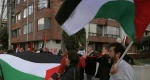 مسيرة حاشدة امام السفارة الامريكية في المجر 2