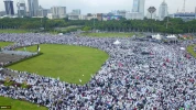 Indonesians stage millions-strong demo against US recognition 6