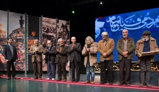 فانوس های عمار در دست برگزیدگان:
ای کاش ما نیز از راویان فتح قدس باشیم