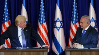 گزارش/

اقدام ترامپ در خصوص قدس؛تاثیرات و راهبردهای تقابل