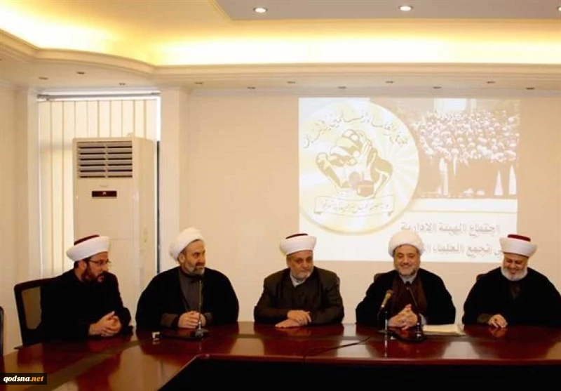 تجمع العلماء المسلمين: 

أي تعرض لنفط لبنان سيؤدي إلى تدمير كل المنصات في الكيان الصهيوني
 2
