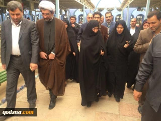 در گلزار شهدای اهواز برگزار شد؛

ادای احترام رئیس و دبیرکل جمعیت دفاع از ملت فلسطین به مقام شامخ شهدا+ تصاویر