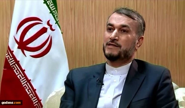 في تصريح أدلي به للصحفيين؛

عبداللهيان: ايران ستواصل دعمها الحازم لسوريا في مكافحة الارهاب

 2