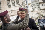 عکس یادگاری نظامیان صهیونیست با ترامپ 4