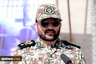 في كلمة خلال مراسم العرض الصباحي لمقر خاتم الانبياء (ص)؛

قائد بالدفاع الجوي: تحليق طائرات مجهولة في اجواء ايران مجرد تخرصات