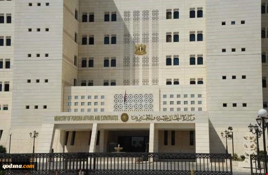 الجيش السوري تمكّن من صدّ معظم الصواريخ التي أطلقها العدوان الثلاثي الأميركي البريطاني الفرنسي؛

دمشق: العدوان نتيجة الهزيمة وفشل المشروع التآمري على سوريا
 2