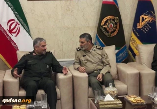 در دیدار فرمانده کل سپاه با فرمانده کل ارتش مطرح شد:

همدلی و هماهنگی در انجام ماموریت‌های محوله موجب عصبانیت و یاس دشمنان می شود