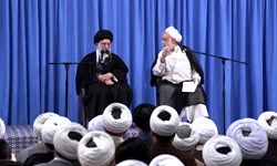 رهبر انقلاب در ابتدای جلسه‌ درس خارج فقه:

اهمیت درس و تدبّر در قرآن جز حرف‌های لازم و ضروری جامعه‌ است