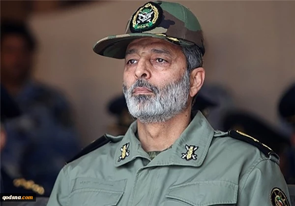 في تصريح ادلى به اليوم الاربعاء بشان قرار الرئيس الاميركي

قائد الجيش الايراني: أكبر سيئة في الاتفاق النووي اضفاء الشرعية على التفاوض مع اميركا

 2